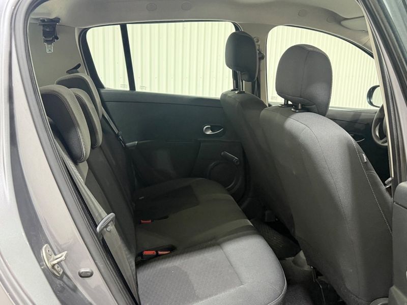 Renault Clio bild 13