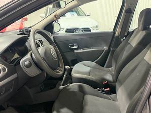 Renault Clio bild 9