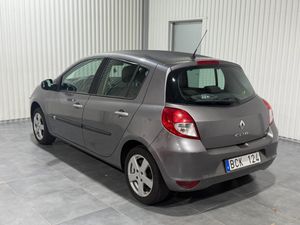 Renault Clio bild 2