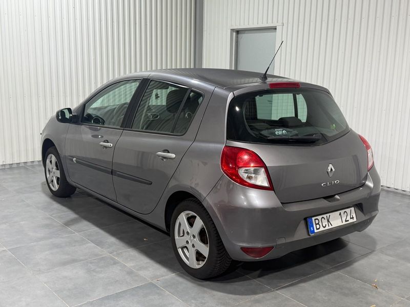 Renault Clio bild 2