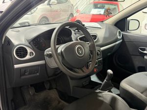 Renault Clio bild 10