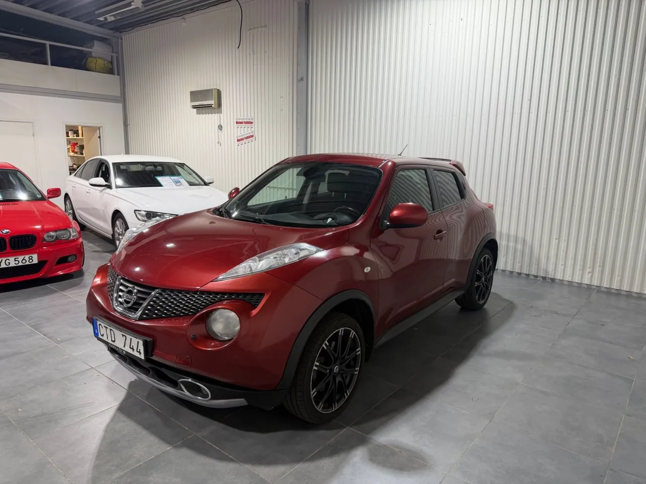 Vehicle image 1