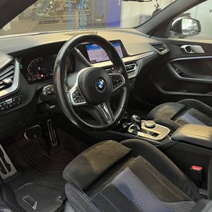 BMW 220 bild 9