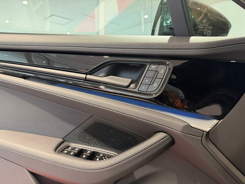 Porsche Panamera bild 17