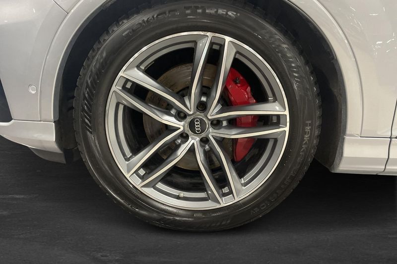 Audi Q7 bild 24