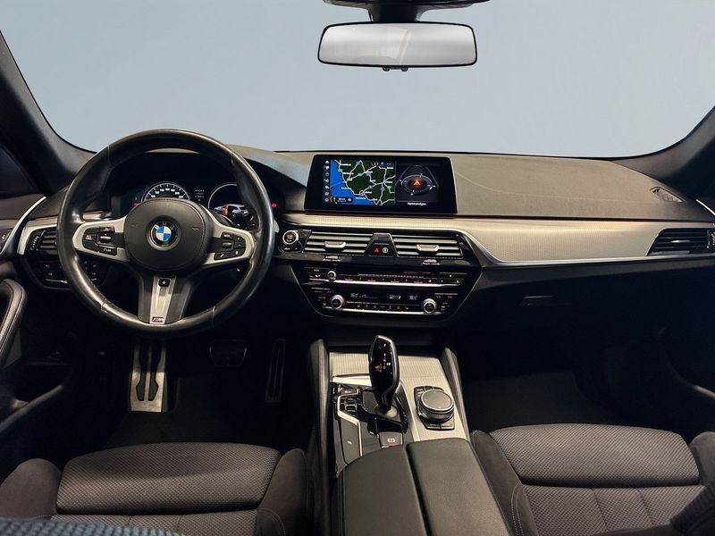 BMW 520 bild 8