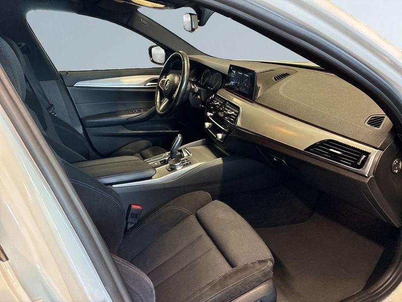 BMW 520 bild 10