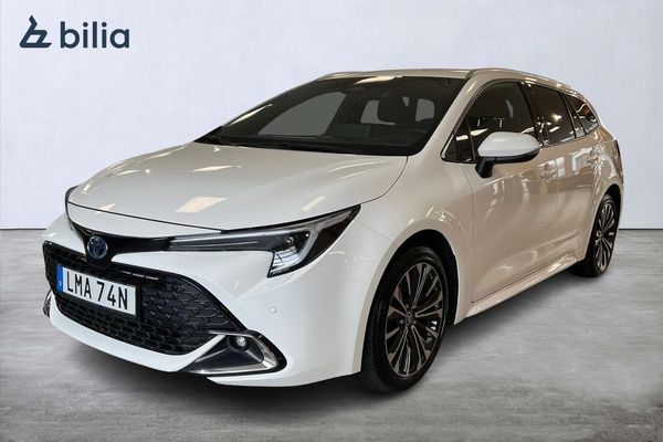 Toyota Corolla Touring Sports Hybrid 1,8 Style Carplay Värmare Moms - 2025