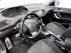 Peugeot 308 bild 6