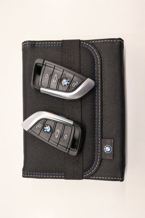 BMW i4 bild 26
