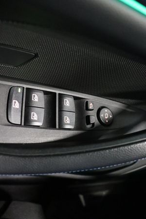 BMW i4 bild 24