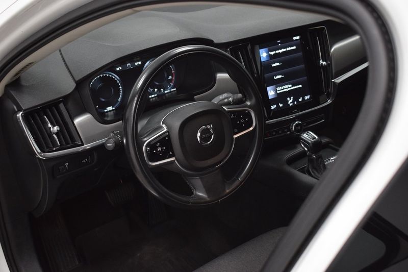 Volvo V90 bild 12