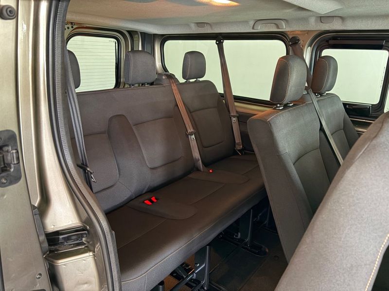 Renault Trafic bild 11