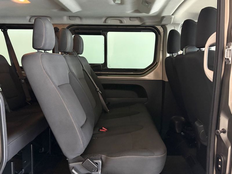 Renault Trafic bild 10