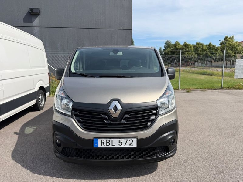 Renault Trafic bild 2