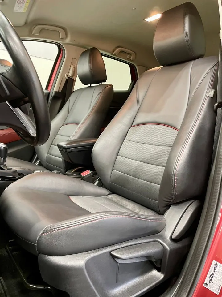 Vehicle image 20