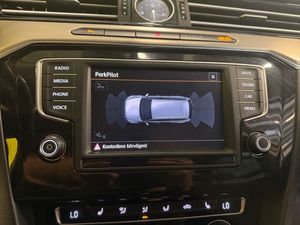 Volkswagen Passat bild 18