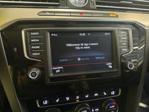 Volkswagen Passat bild 17