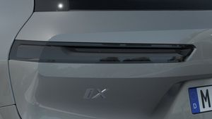 BMW iX bild 8