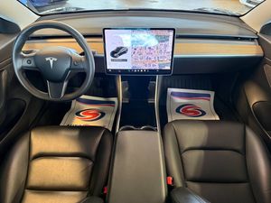 Tesla Model 3 bild 10