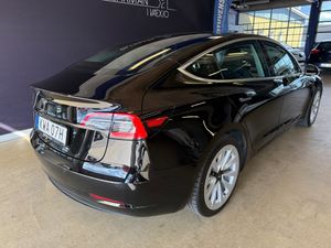 Tesla Model 3 bild 4