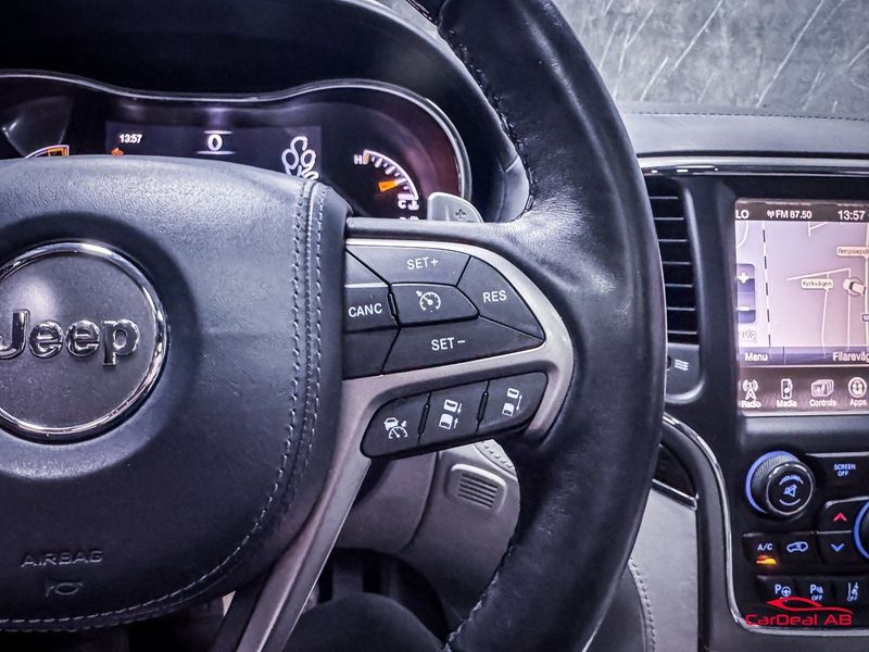 Jeep Grand Cherokee bild 24