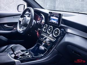 Mercedes GLC220 bild 13