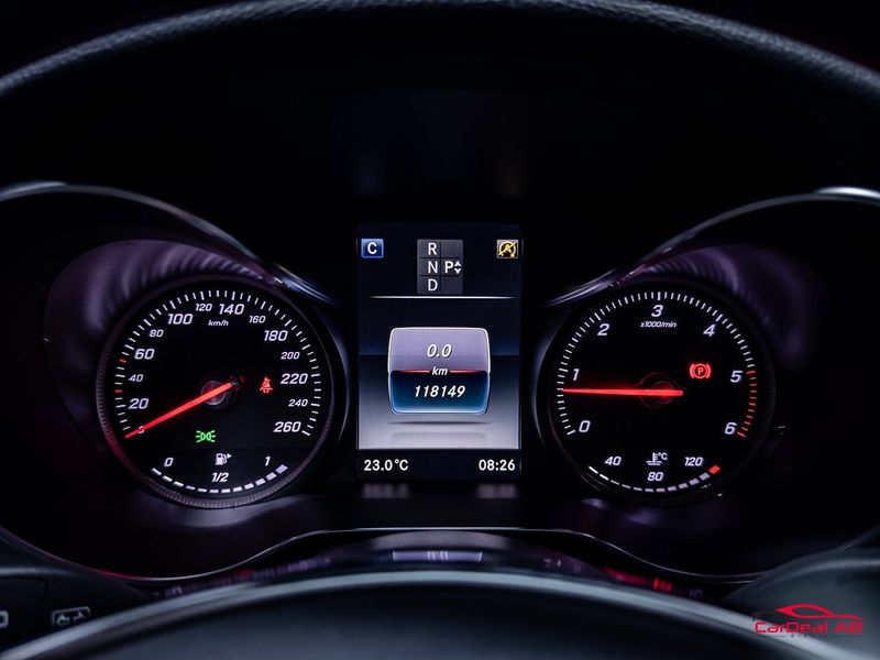 Mercedes GLC220 bild 21