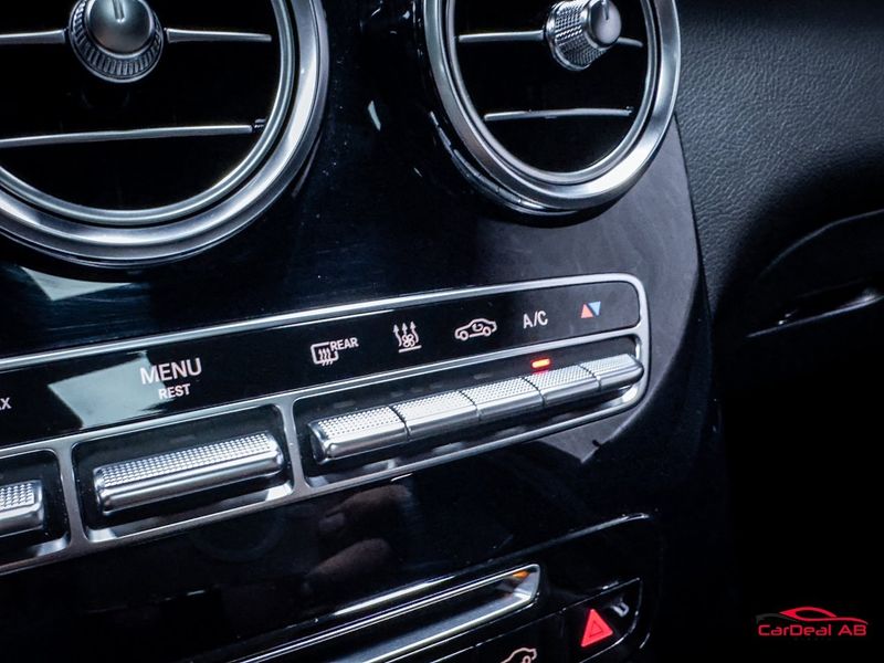 Mercedes GLC220 bild 27