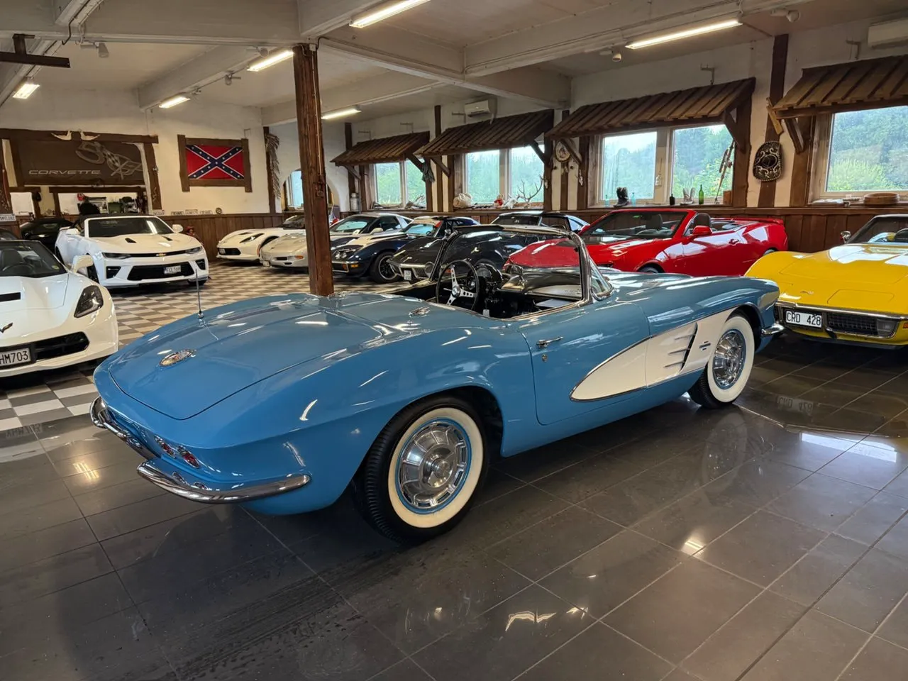 Vehicle image 8