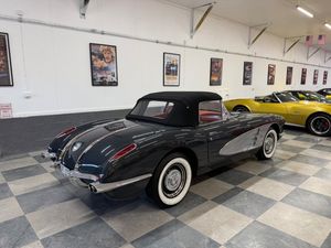 Chevrolet Corvette bild 23