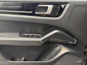 Porsche Cayenne bild 17