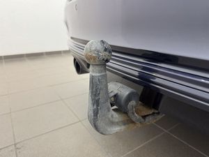 BMW 330 bild 8
