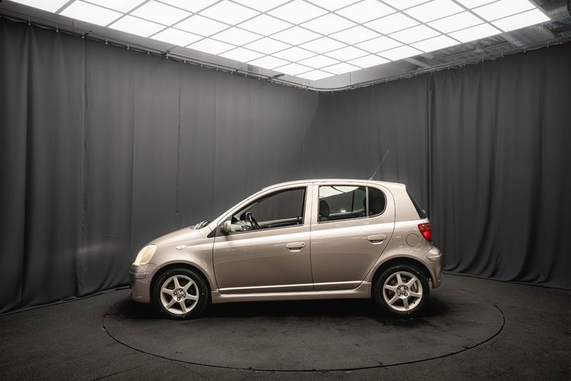 Toyota Yaris bild 9