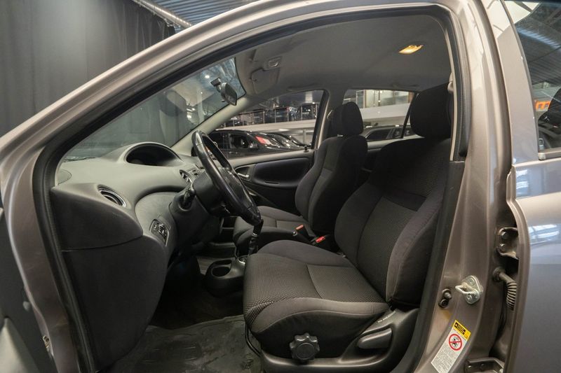Toyota Yaris bild 14