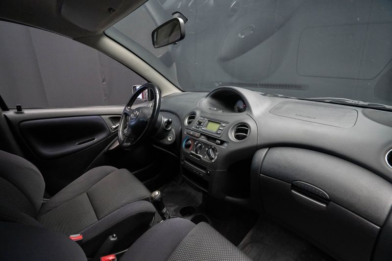 Toyota Yaris bild 16