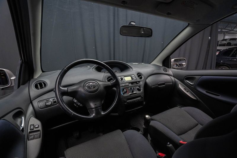 Toyota Yaris bild 11