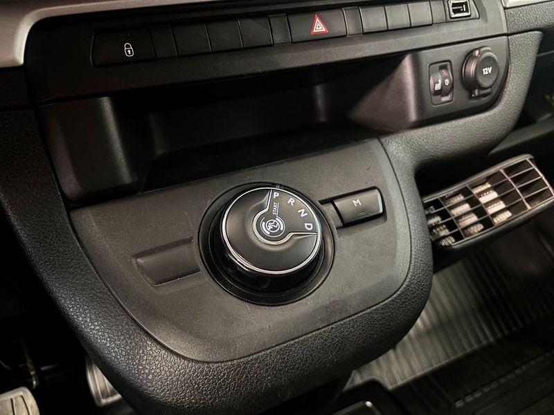 Peugeot Traveller bild 12