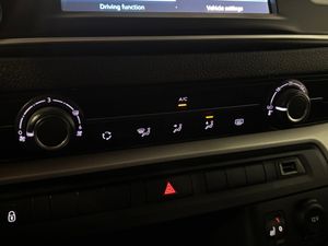 Peugeot Traveller bild 16