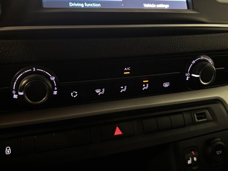 Peugeot Traveller bild 16