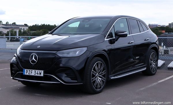 Mercedes EQE350 SUV 4MATIC AMG Line S/V-hjul Moms - 2024