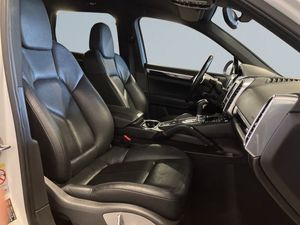 Porsche Cayenne bild 9