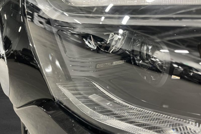 Mercedes E300 bild 22