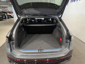 Volkswagen Passat bild 6
