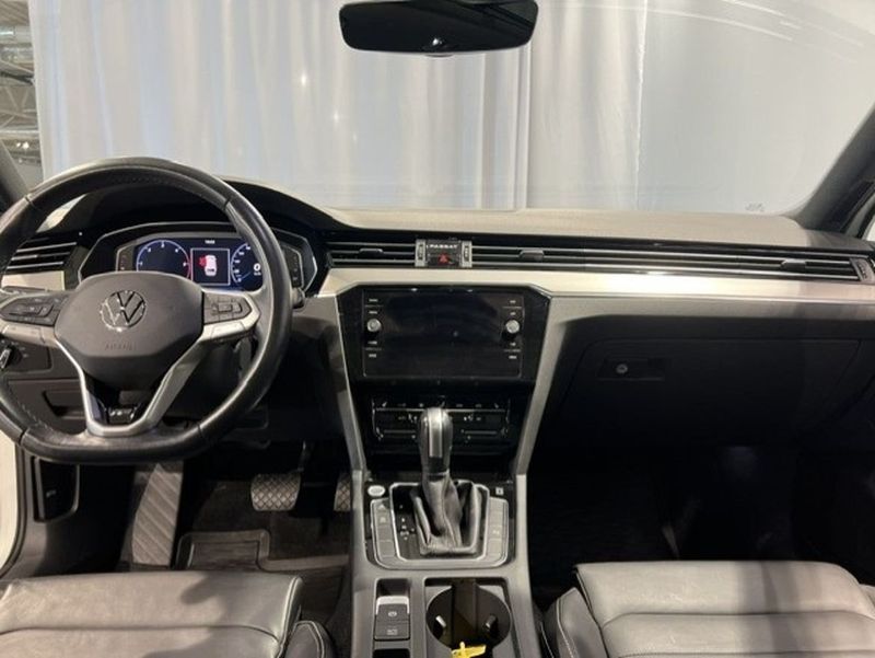 Volkswagen Passat bild 7