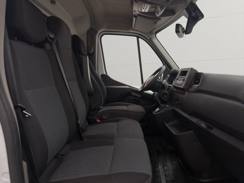 Nissan NV400 bild 26