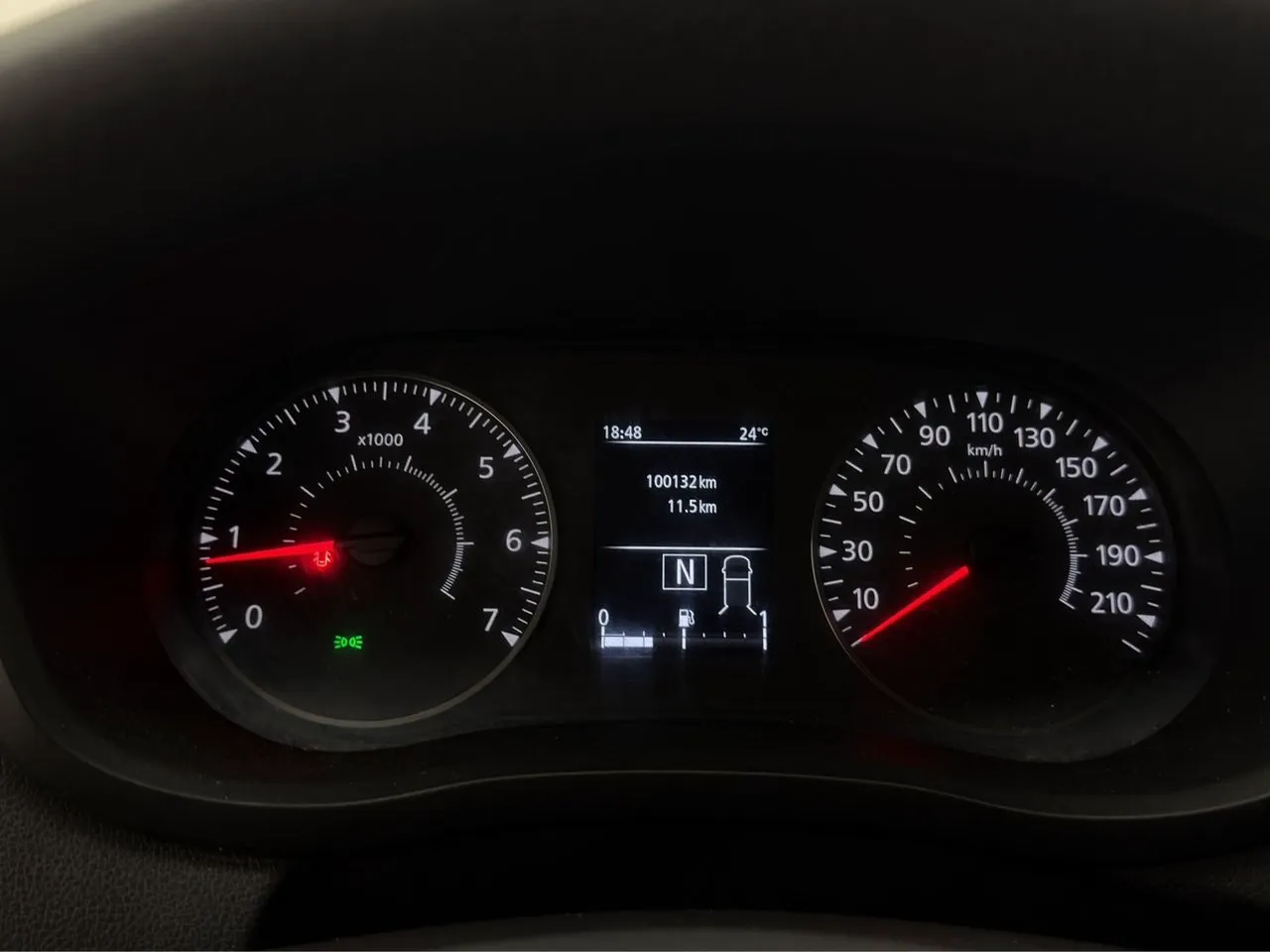 Vehicle image 18