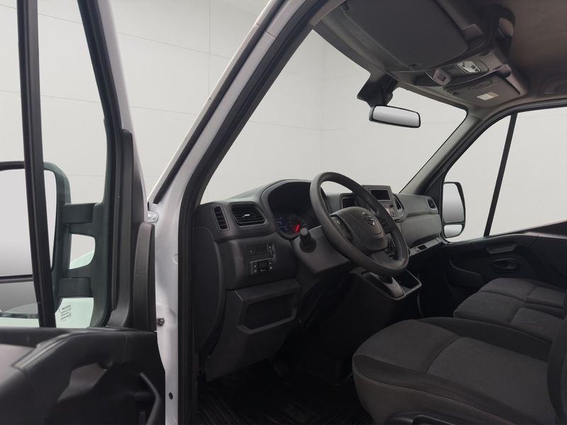 Nissan NV400 bild 16