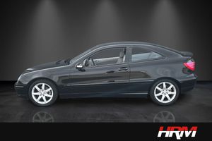 Mercedes C320 bild 2