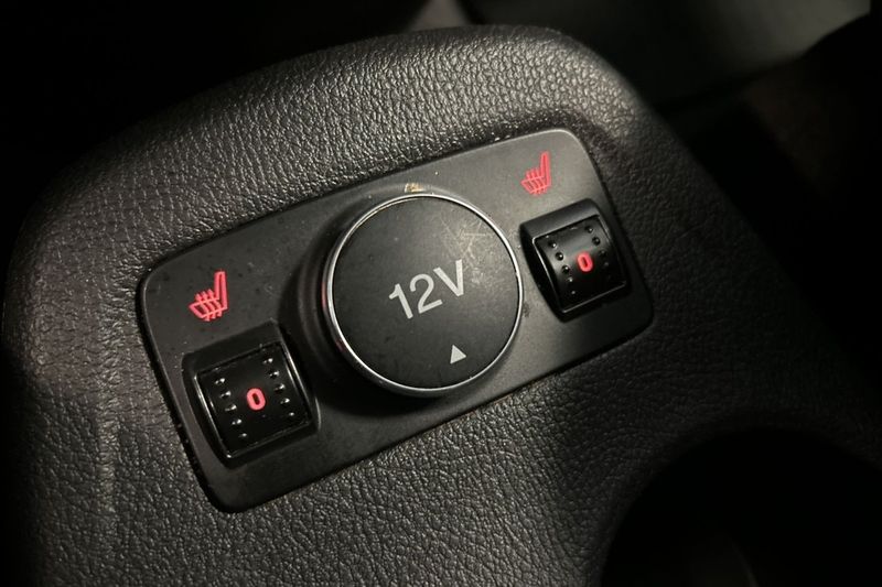 Ford Tourneo Connect bild 24